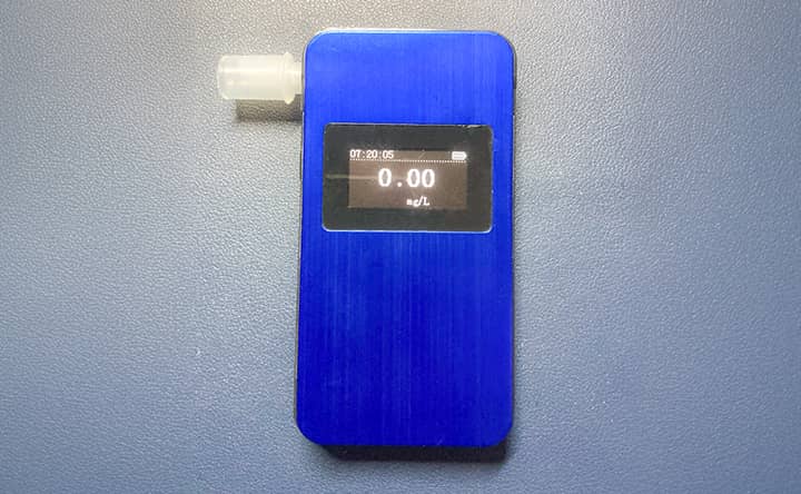 アルコールチェッカー